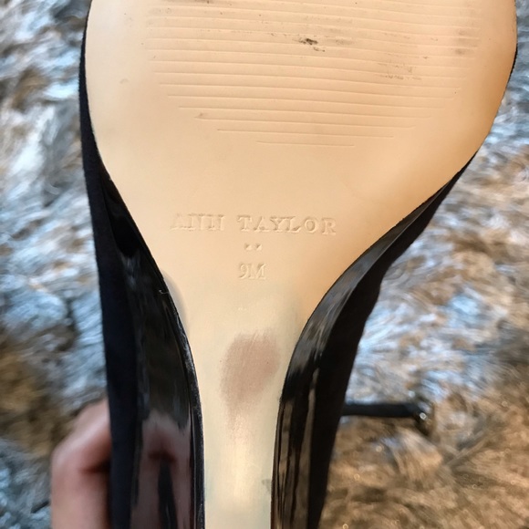 Ann Taylor Heels - Picture 6 of 6